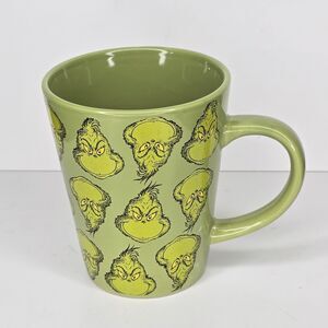 Dr. Seuss The Grinch 2022 Ceramic Coffee Mug 12oz Excellent Condition